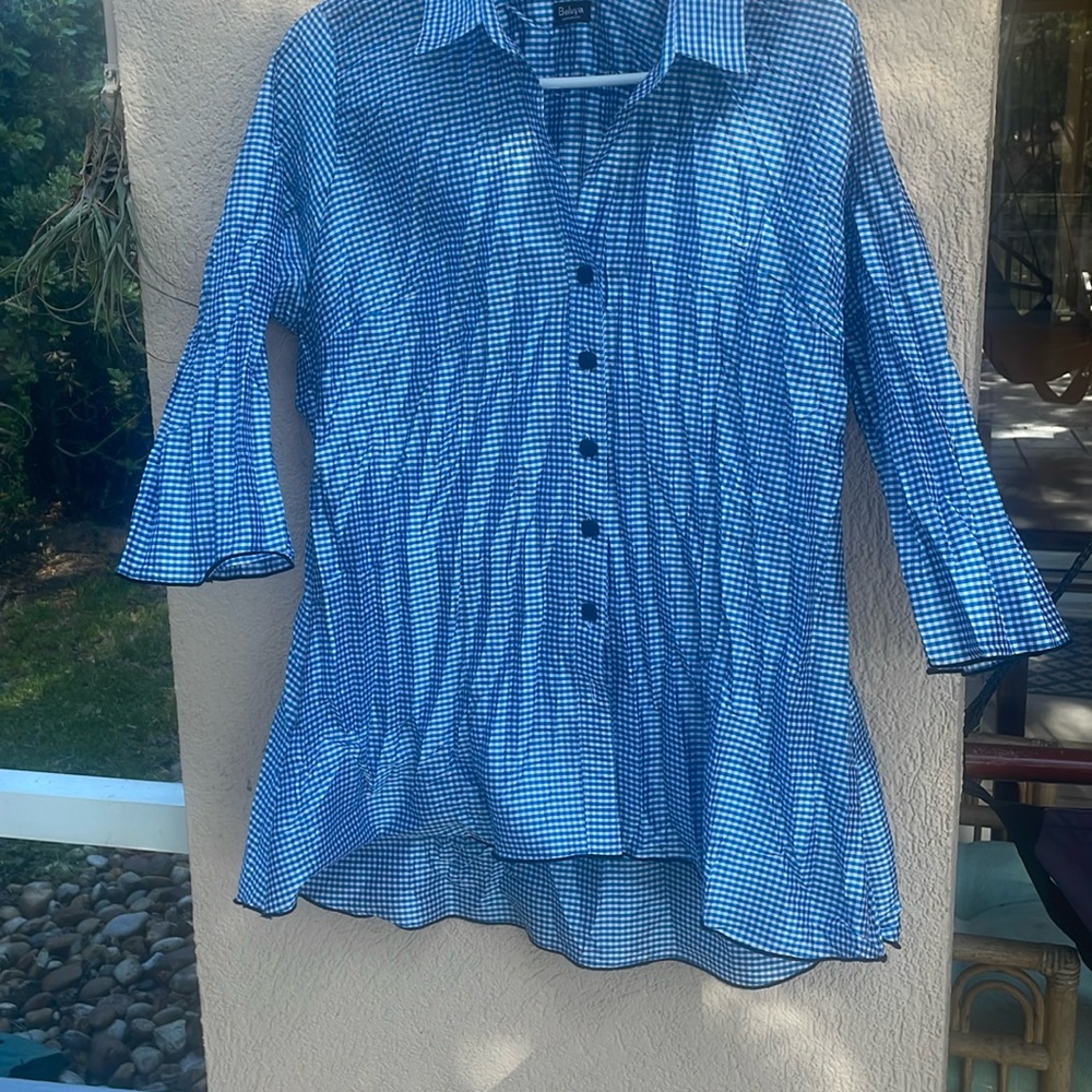 BELUVA crinkled no iron blouse